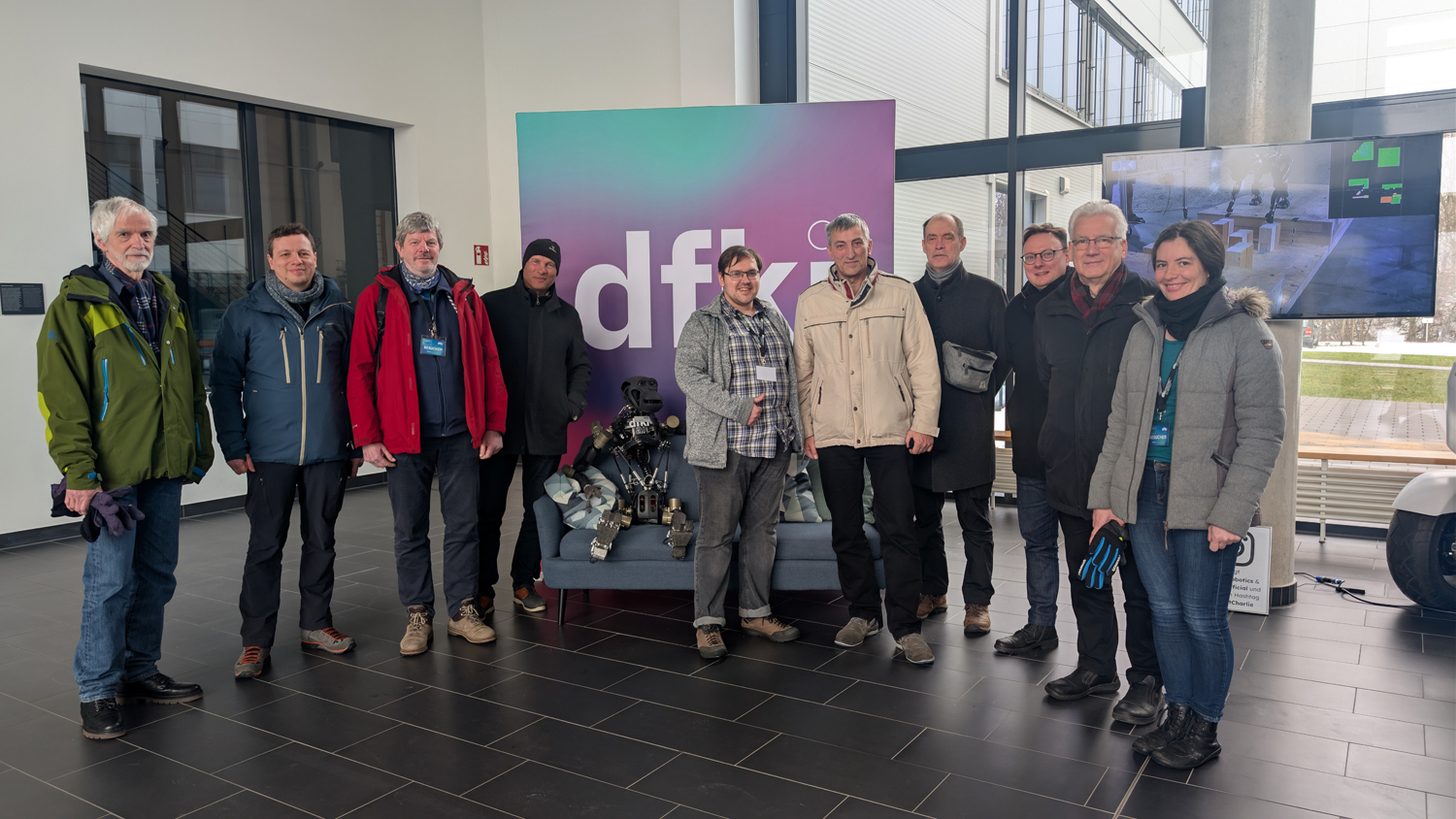 Abbildung 3: Gruppenfoto der Teilnehmer des dritten Konsortialtreffens beim DFKI